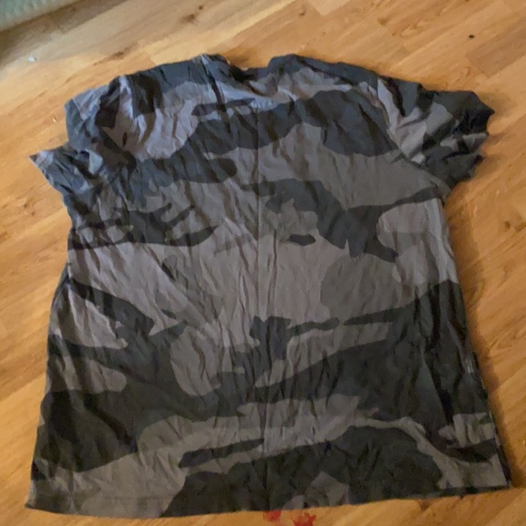 Adidas camo shirt - Picture 2 of 3